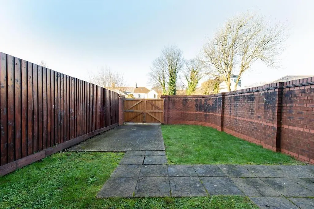 Apartment City Centre 4 Bed House Free Parking Walk To Town Cardiff United Kingdom